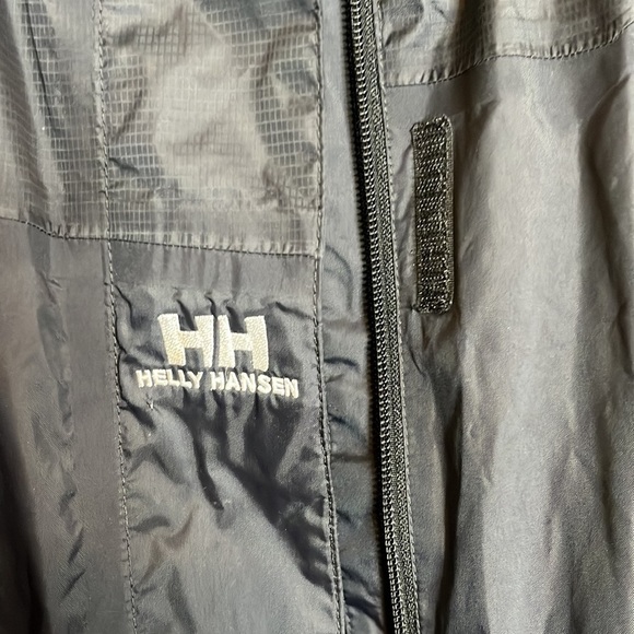 HELLY Hanson windbreaker, size large - Picture 6 of 7